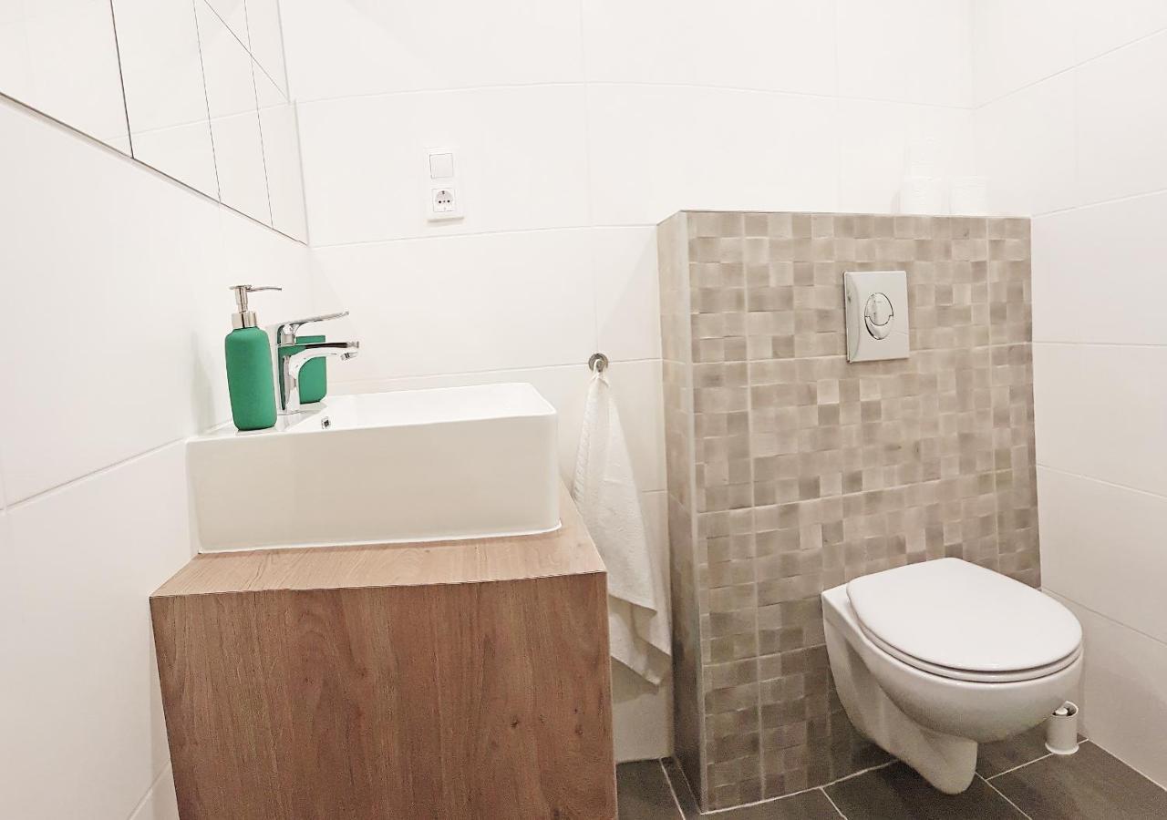 Luxury New Cozy Flat At Dob Street Nearby Gozsdu Court Apartment Budapest Bagian luar foto