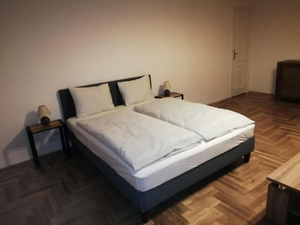 Luxury New Cozy Flat At Dob Street Nearby Gozsdu Court Apartment Budapest Bagian luar foto