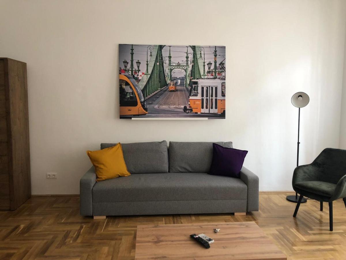 Luxury New Cozy Flat At Dob Street Nearby Gozsdu Court Apartment Budapest Bagian luar foto